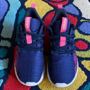 ADIDAS Questar Flow shoes (kids)
